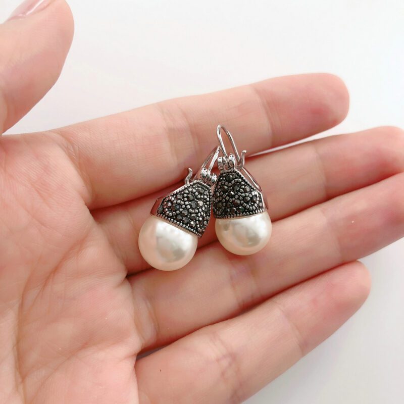 Boucles d'oreille vintage perle – Image 2