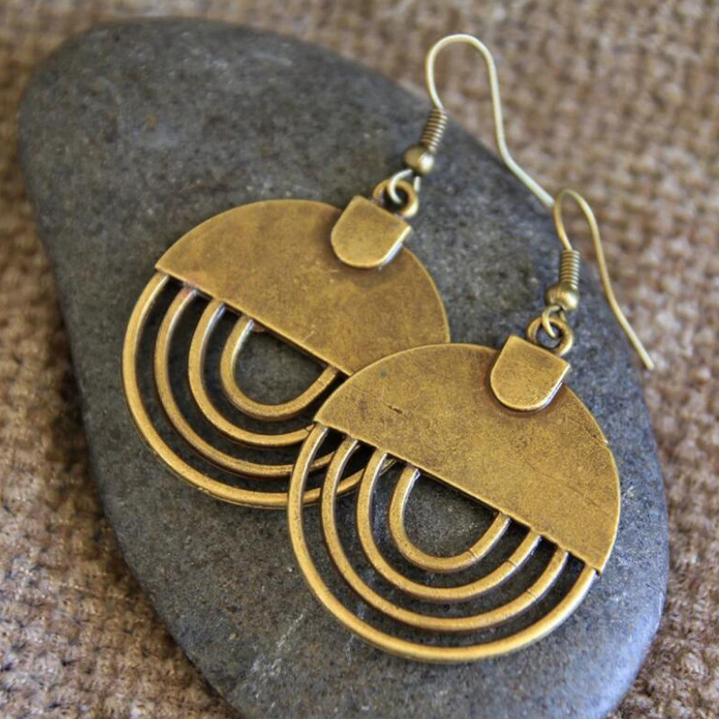 Boucles d'oreille bronze vintage – Image 2