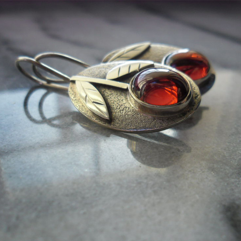 Boucles d'oreille cerise vintage – Image 3
