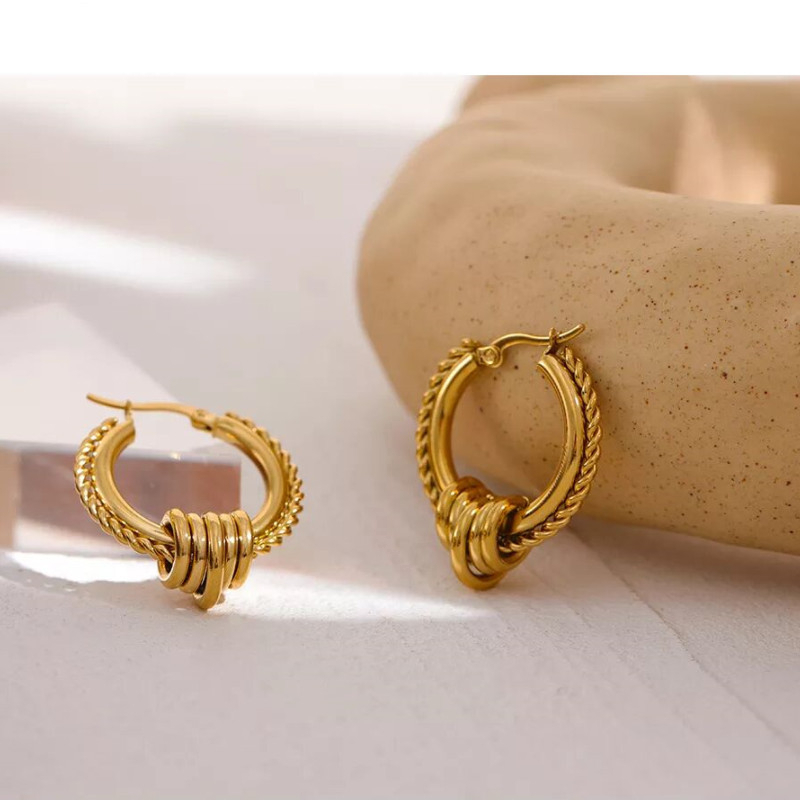Boucles d'oreille créole vintage