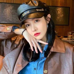 Casquette gavroche femme simili cuir – Image 3