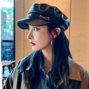 Casquette gavroche femme simili cuir – Image 2