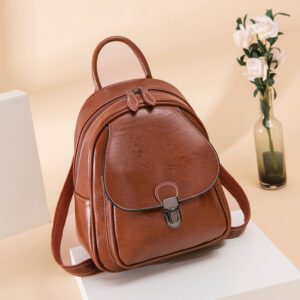 Petit sac à dos en cuir vintage