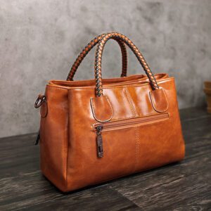 Sac à main marron vintage