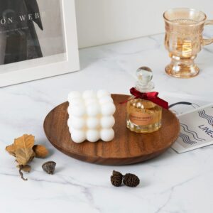 Assiette en bois de service