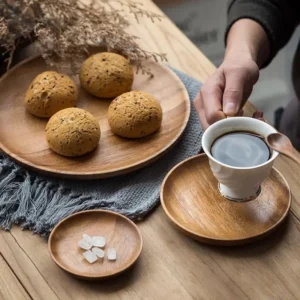 Assiettes en Bois de tailles différentes – Image 2
