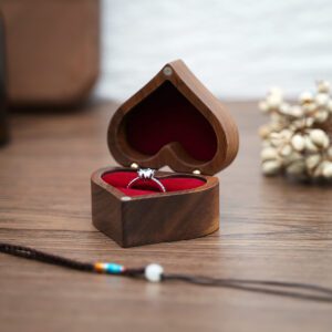 Boite à bijoux en bois vintage en rouge