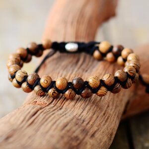 Bracelet en bois tressé