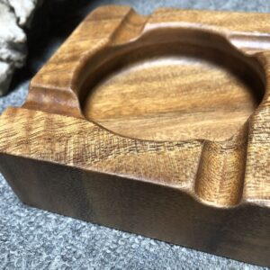 Cendrier en bois moderne – Image 3