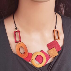 Collier en bois vintage géométrique – Image 3