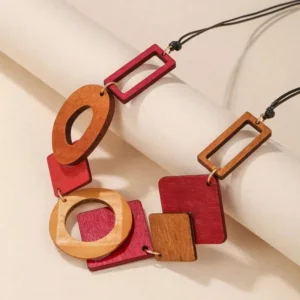 Collier en bois vintage géométrique