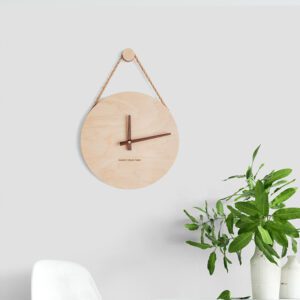 Horloge en bois sans numéros