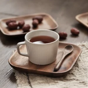 Lot d’Assiettes en Bois d’Acacia (set de 4) – Image 3