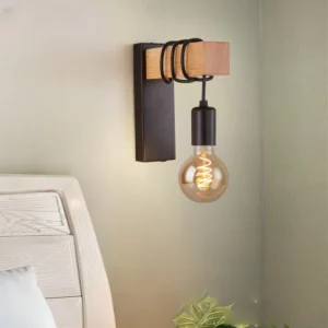 Luminaire en bois style industriel