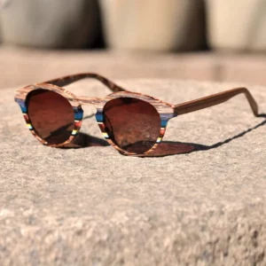 Lunettes de soleil en bois femme