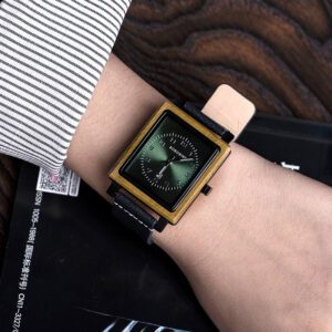 Montre en bois et cuir bleu – Image 2