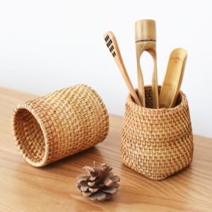 Panier en osier de rangement domestique