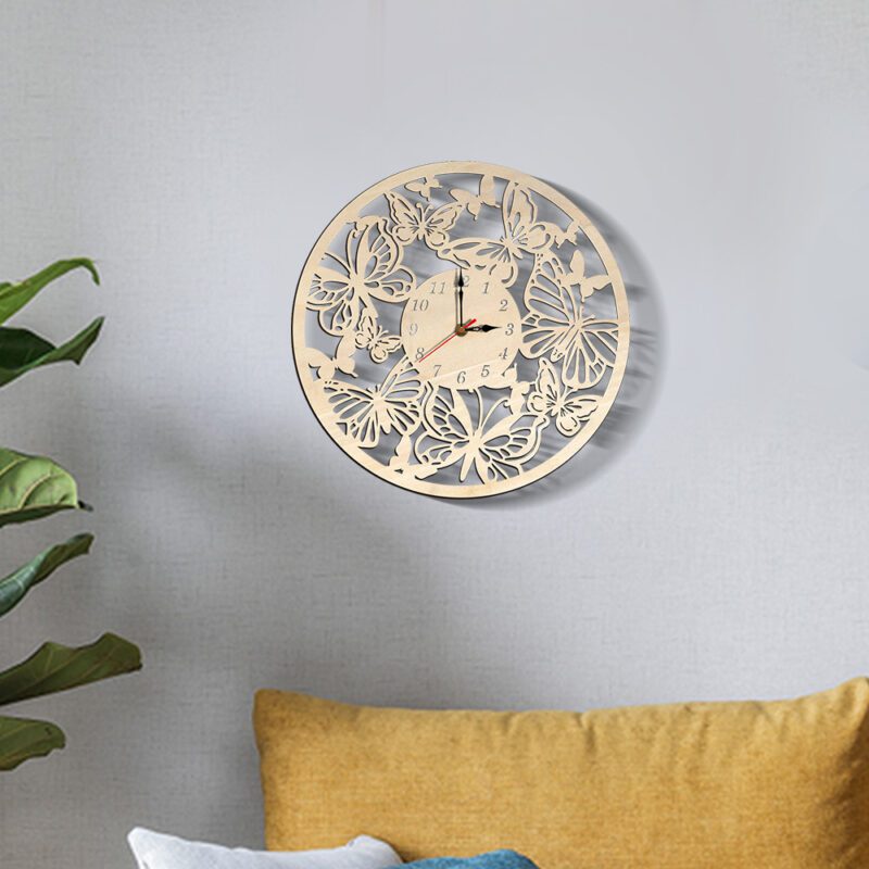 Horloge en bois Papillons