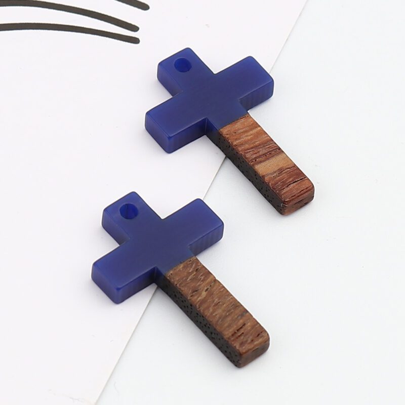 Pendentif en bois croix bleu pack 5