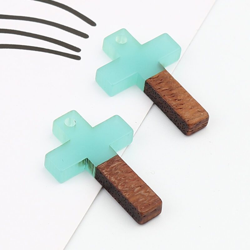 Pendentif en bois croix turquoise pack 5