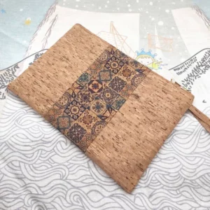Pochette en liège à carreaux arabes