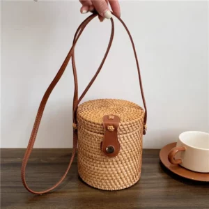 Sac en osier bohème cylindre